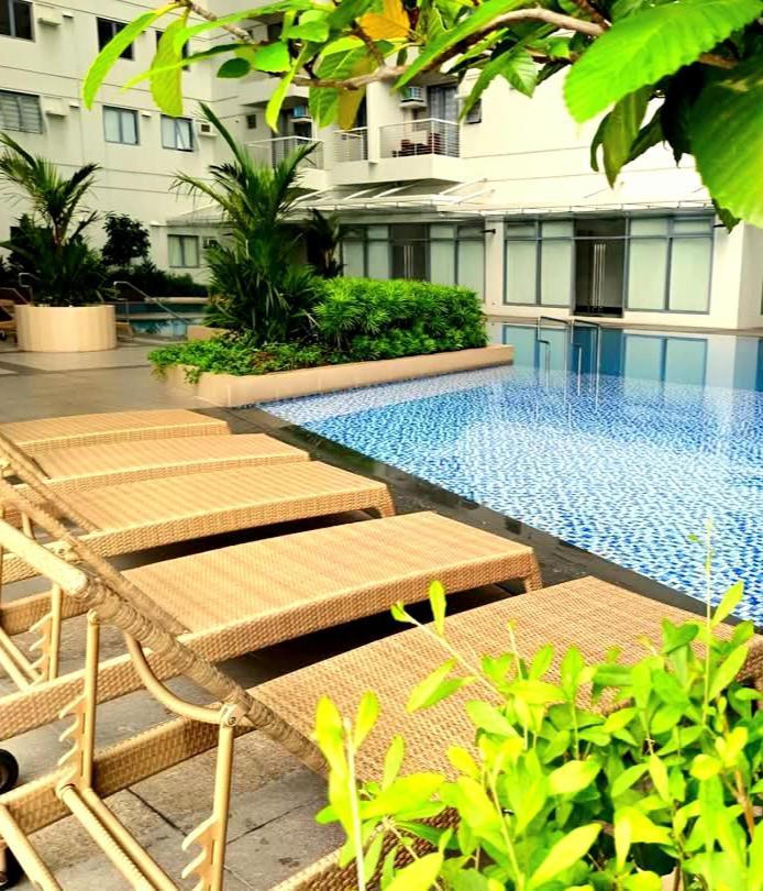 Mholder'S Suite Quezon City Exterior photo
