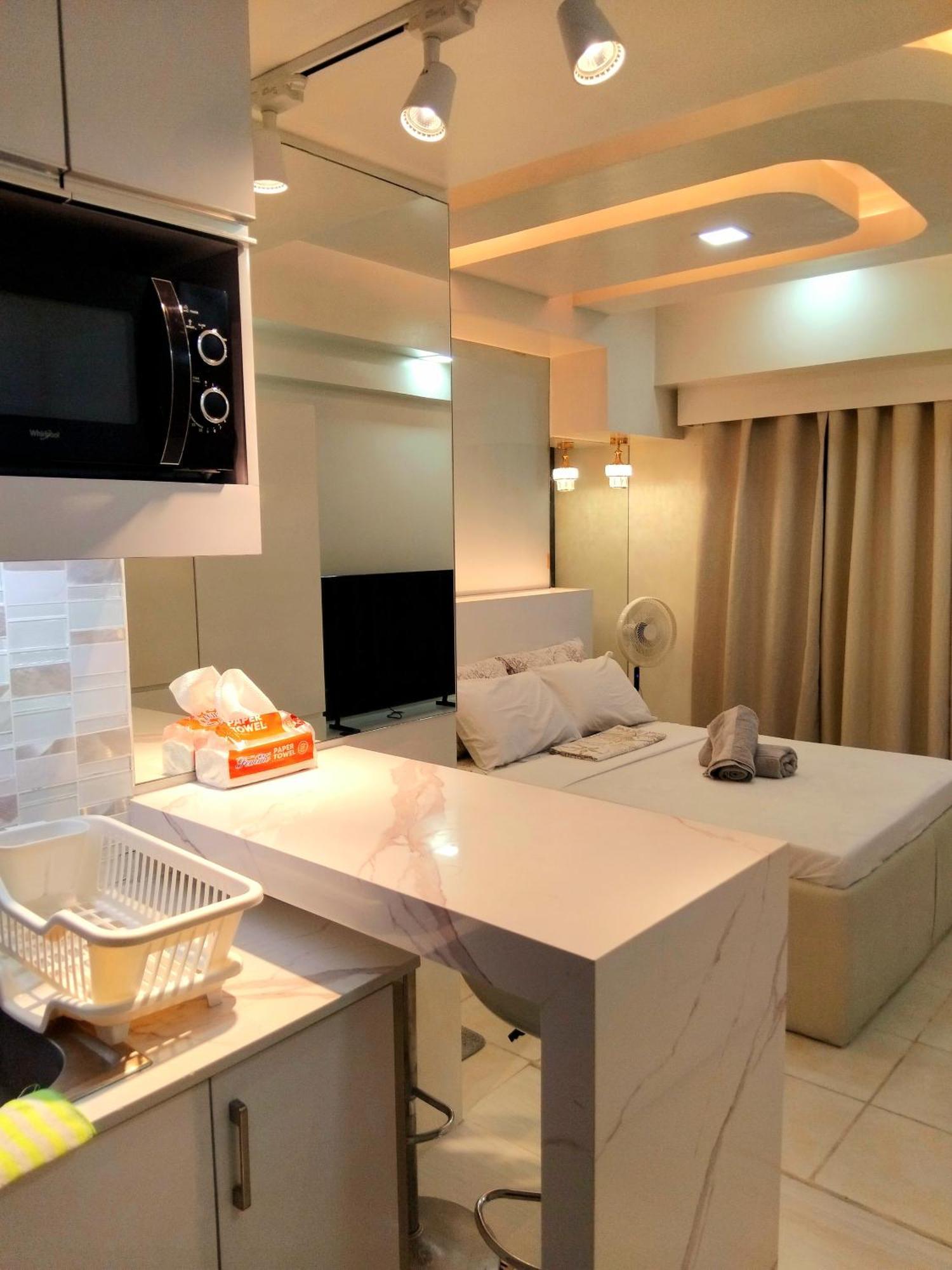 Mholder'S Suite Quezon City Exterior photo